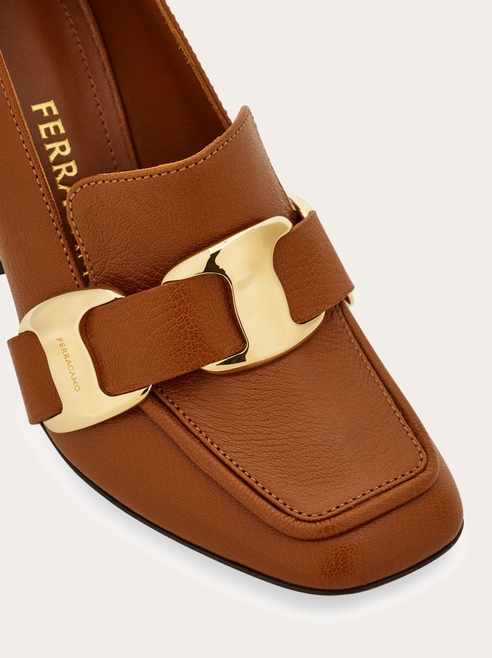 Ferragamo Maxi Vara plate pump - Image 3